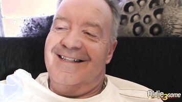 Grandpa with big cock cums on pretty girlfriends faces in threesome