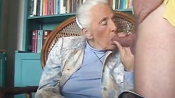 92-years old granny sucking grandson cock.FLV