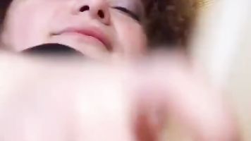 Solo sex with a dildo of a chunky woman